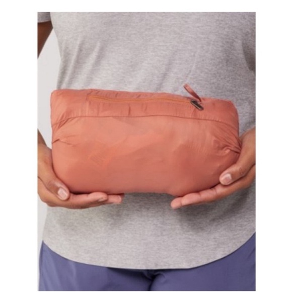 Patagonia Women’s XXL Down Sweater Puffer Jacket Yellow Cosmic Gold NWT 1 - Picture 13 of 15